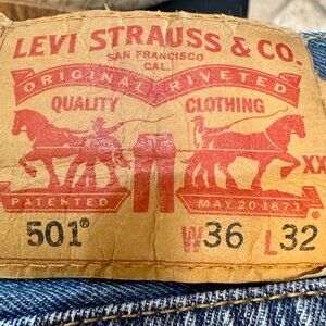 Men's Levis Jeans